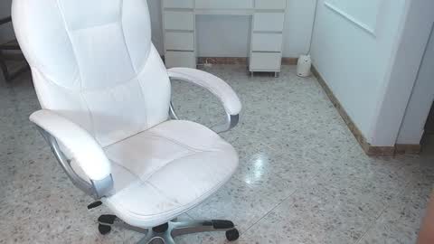 Sara online show from 12.25.24