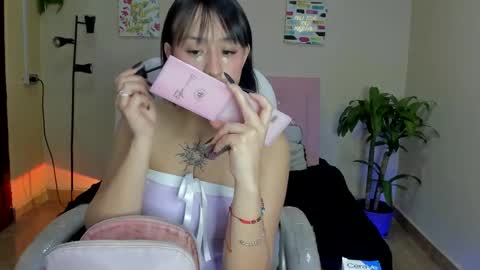 Snapshot of saraa_ramirez chatting on 02.11.25 Sarah Ramirez online show from 02.11.25