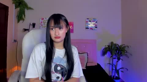 Snapshot of saraa_ramirez chatting on 02.13.25 Sarah Ramirez online show from 02.13.25