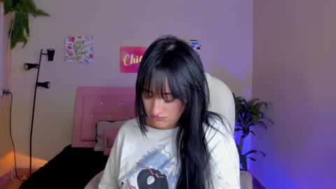 Snapshot of saraa_ramirez chatting on 02.13.25 Sarah Ramirez online show from 02.13.25