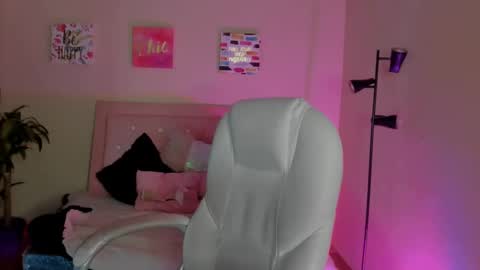 Snapshot of saraa_ramirez chatting on 03.12.25 Sarah Ramirez online show from 03.12.25