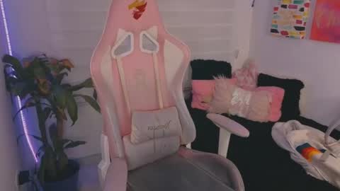 Snapshot of saraa_ramirez chatting on 09.11.25 Sarah Ramirez online show from 09.11.25