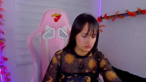 Snapshot of saraa_ramirez chatting on 11.11.25 Sarah Ramirez online show from 11.11.25