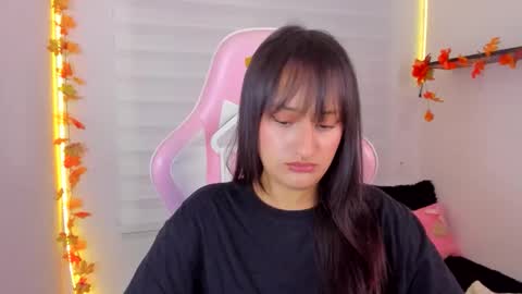 Snapshot of saraa_ramirez chatting on 11.13.25 Sarah Ramirez online show from 11.13.25