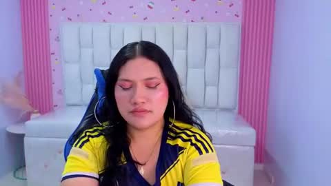 Snapshot of saraaa_s chatting on 06.23.26 Sara online show from 06.23.26