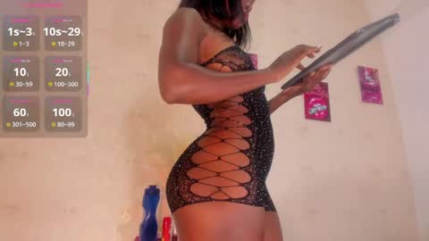 saraacollinss online show from 04.13.26