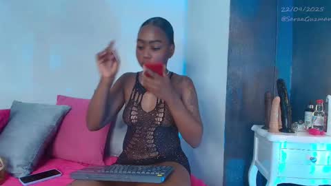 Snapshot of saraaguzman chatting on 09.22.25 saraaguzman online show from 09.22.25