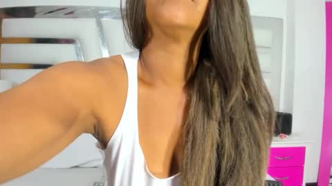 Sara online show from 02.23.25