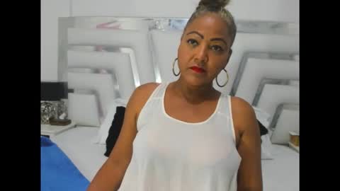 Sara online show from 11.14.25