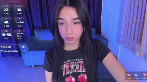 Snapshot of saraamills chatting on 01.22.25 Sara online show from 01.22.25