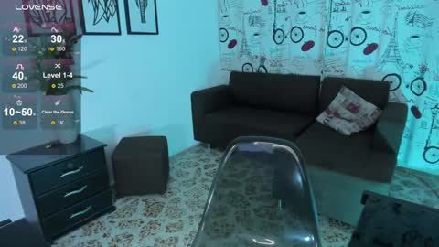 Snapshot of saraamills chatting on 01.29.25 Sara online show from 01.29.25