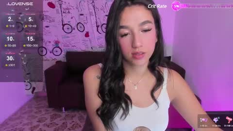 Snapshot of saraamills chatting on 02.26.25 Sara online show from 02.26.25