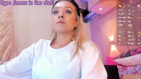 SaraAvila  online show from 12.22.24