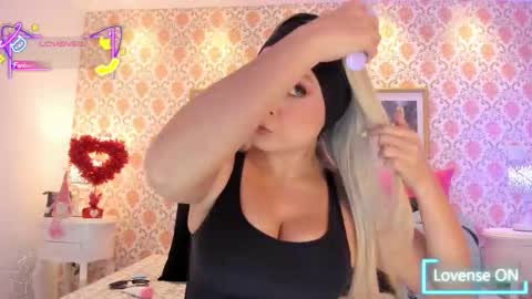 SaraAvila  online show from 01.31.26