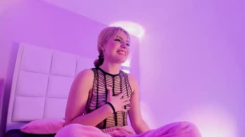 Sara online show from 09.14.25