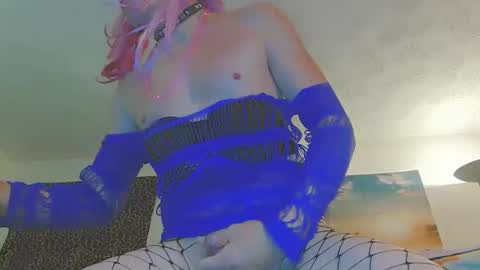 Snapshot of saraboycd9 chatting on 10.05.25 saraboycd9 online show from 10.05.25