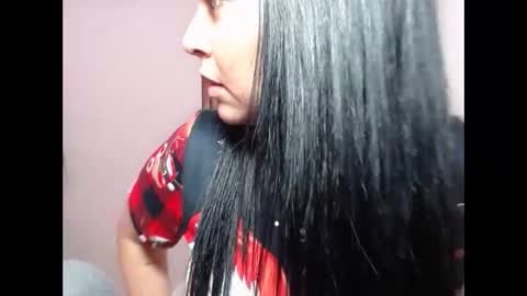 Sara online show from 12.19.25