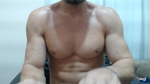 saradorj92 online show from 02.09.25