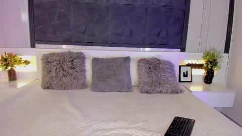  Sara Gomez  online show from 02.23.26