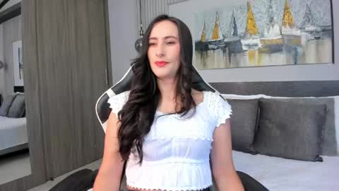  Sara Gomez  online show from 05.30.26