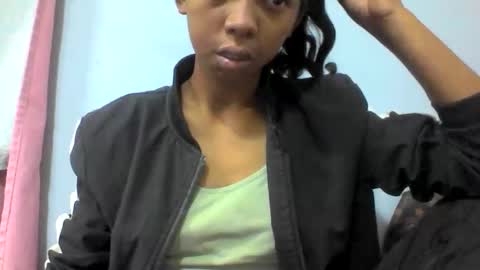 sarah146341 online show from 12.16.25