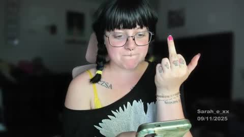 Sarah online show from 09.12.25