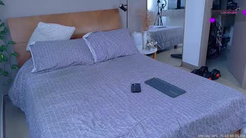 sarah_rayy online show from 09.19.25