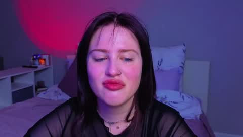 Sarah online show from 05.17.26