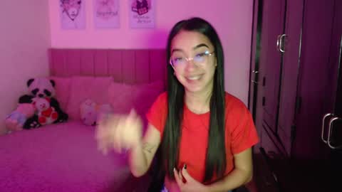 Sarah online show from 02.19.25