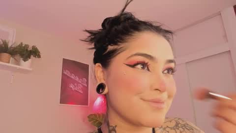   online show from 09.19.25