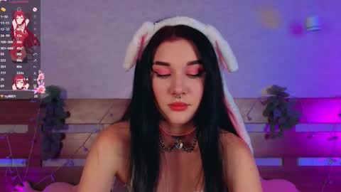 Sarah  online show from 11.06.25