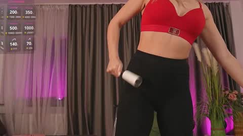 Snapshot of sarahjadore chatting on 11.30.25 Sarahjadore online show from 11.30.25