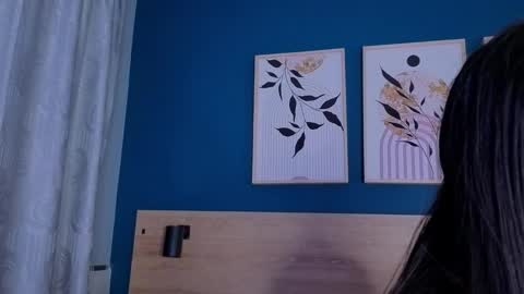 Snapshot of sarahmiler_ chatting on 10.21.25 Sarah online show from 10.21.25