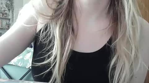 Sarah online show from 03.28.26