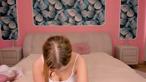 sarahwantslove online show from 04.05.26