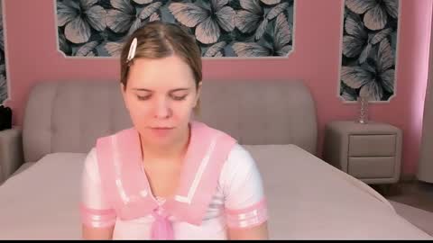 sarahwantslove online show from 04.13.26