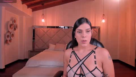 Sarah  independent model online show from 09.10.25