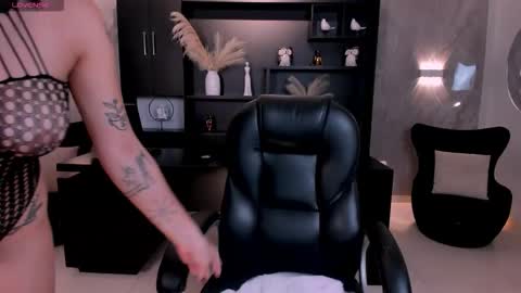 Sarah  independent model online show from 01.07.26