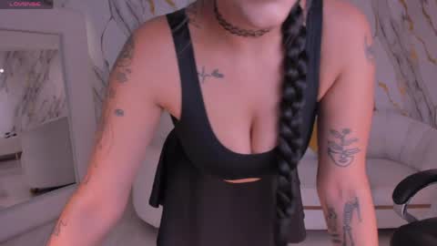 Sarah  independent model online show from 05.14.26