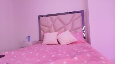 Sara  online show from 10.28.25