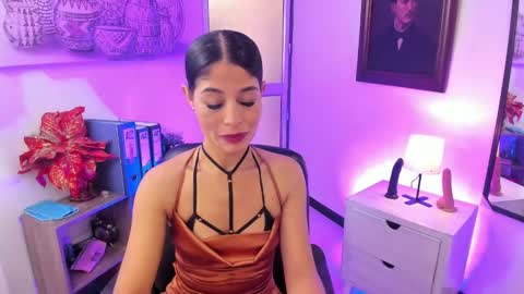 Snapshot of saralife69 chatting on 12.30.24 saralife69 online show from 12.30.24