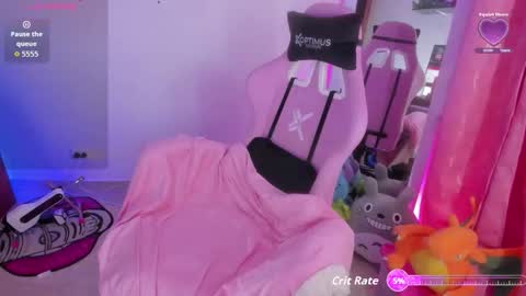 sara  online show from 11.11.25