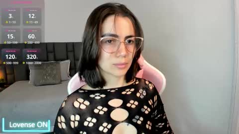 Sara online show from 11.19.25