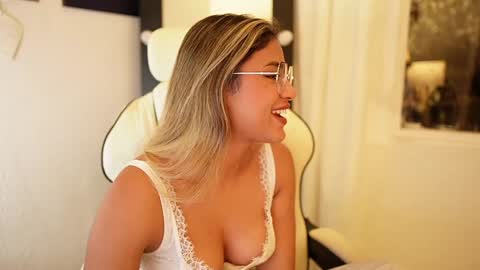 Sara online show from 02.01.25