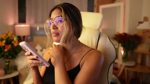 Sara online show from 03.12.25