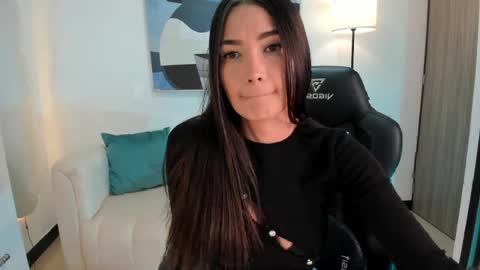 I am Sara  online show from 04.06.26