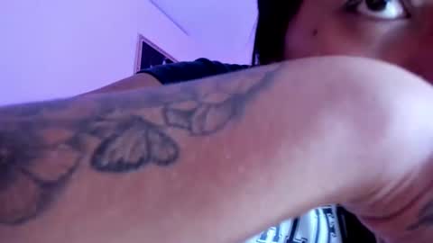 sarastonesx online show from 09.12.25