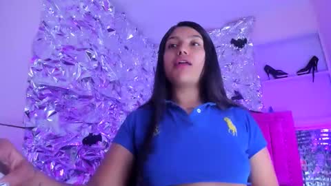 sarastonesx online show from 11.23.25