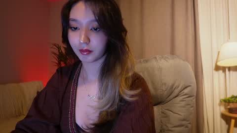 Snapshot of sarasuo chatting on 02.09.26 Shara online show from 02.09.26