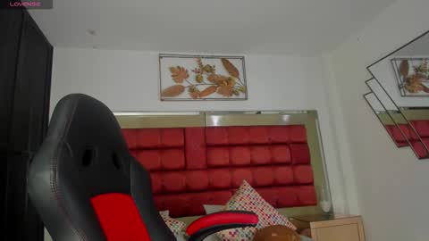      online show from 02.10.26